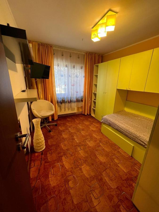 Duck Apartment Bukarest Eksteriør billede